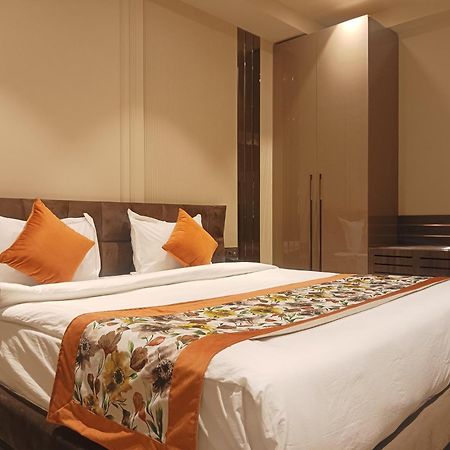 Hotel Cullinan By Qotel Janakpuri Delhi (National Capital Territory of India) Exterior foto