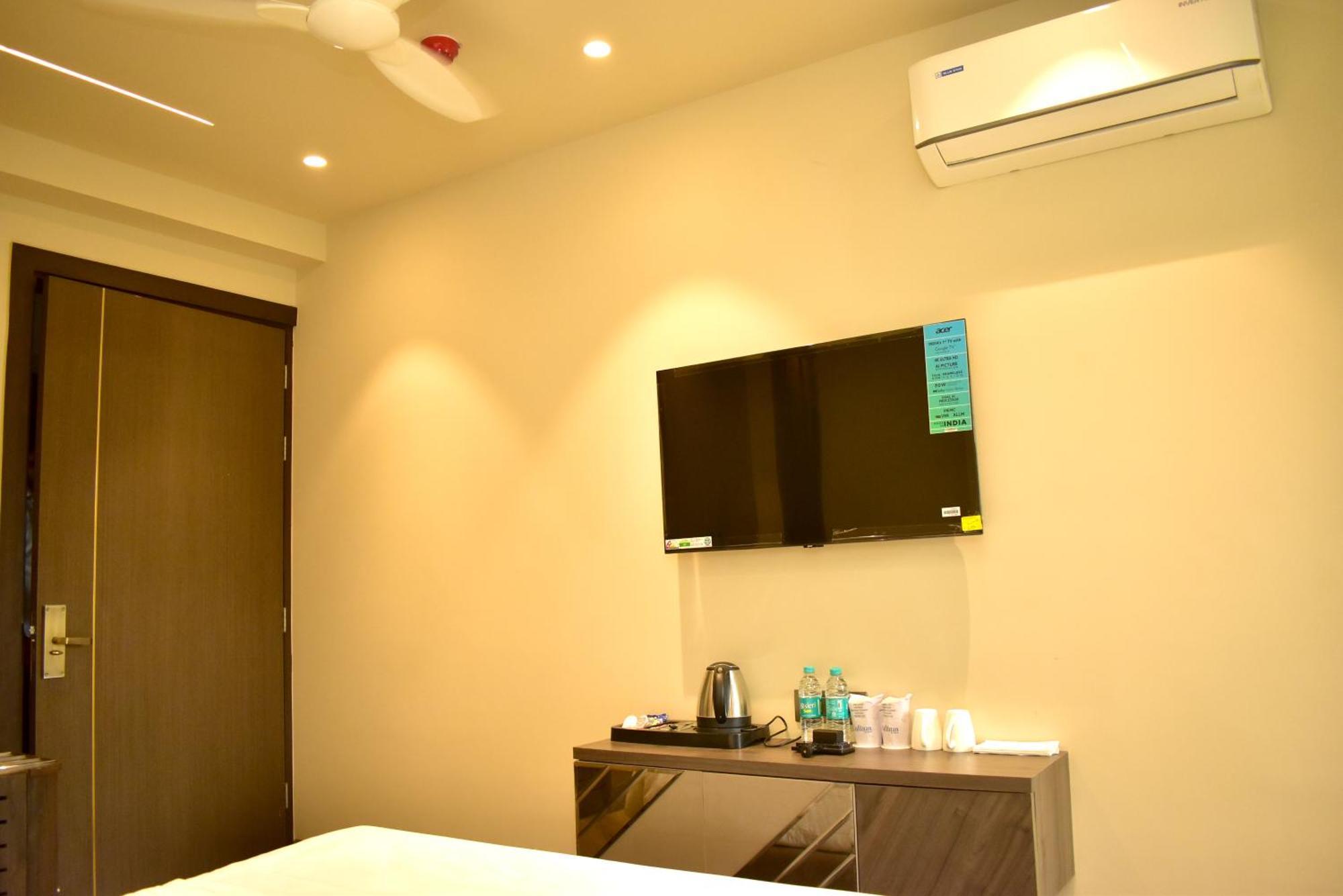 Hotel Cullinan By Qotel Janakpuri Delhi (National Capital Territory of India) Exterior foto