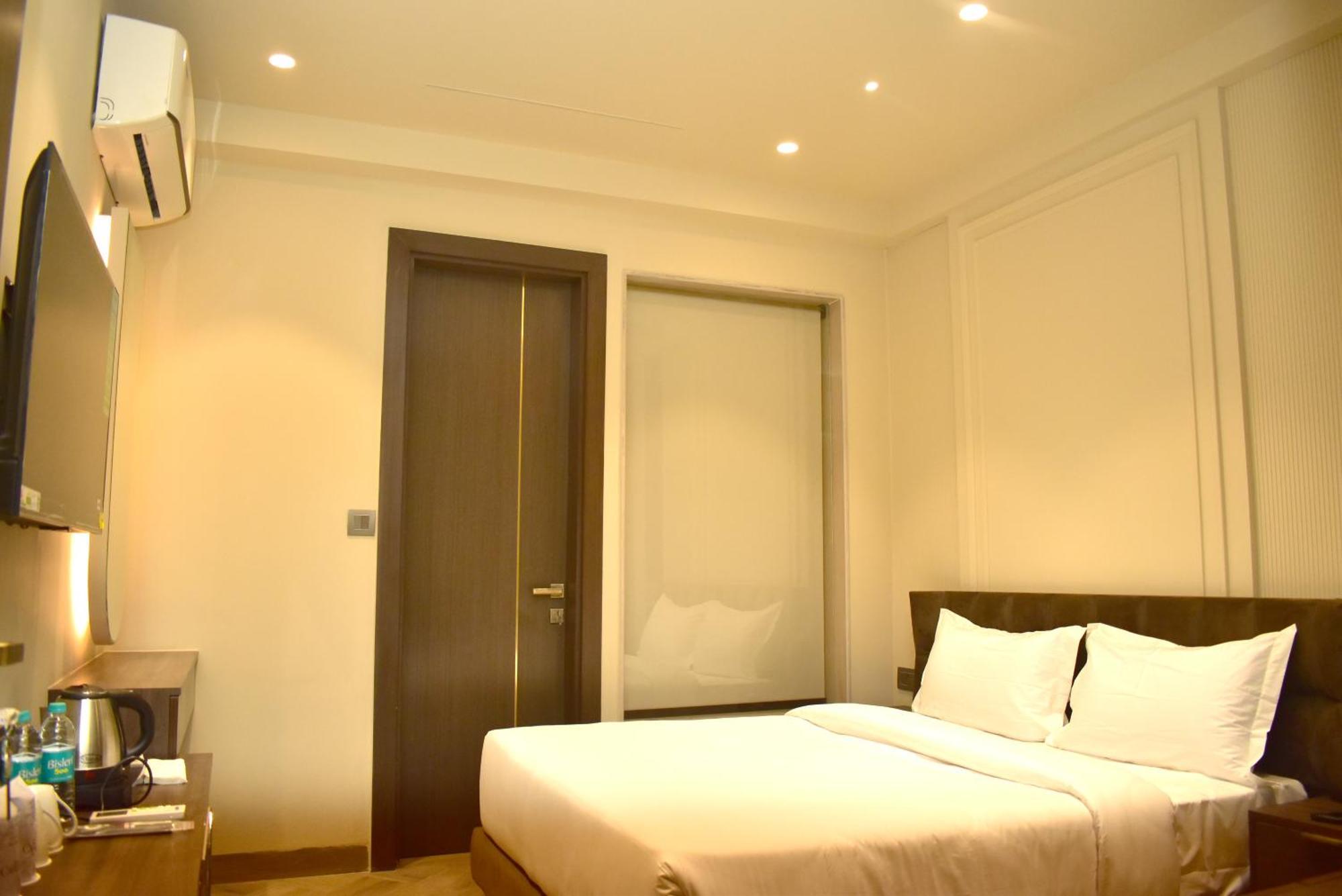 Hotel Cullinan By Qotel Janakpuri Delhi (National Capital Territory of India) Exterior foto
